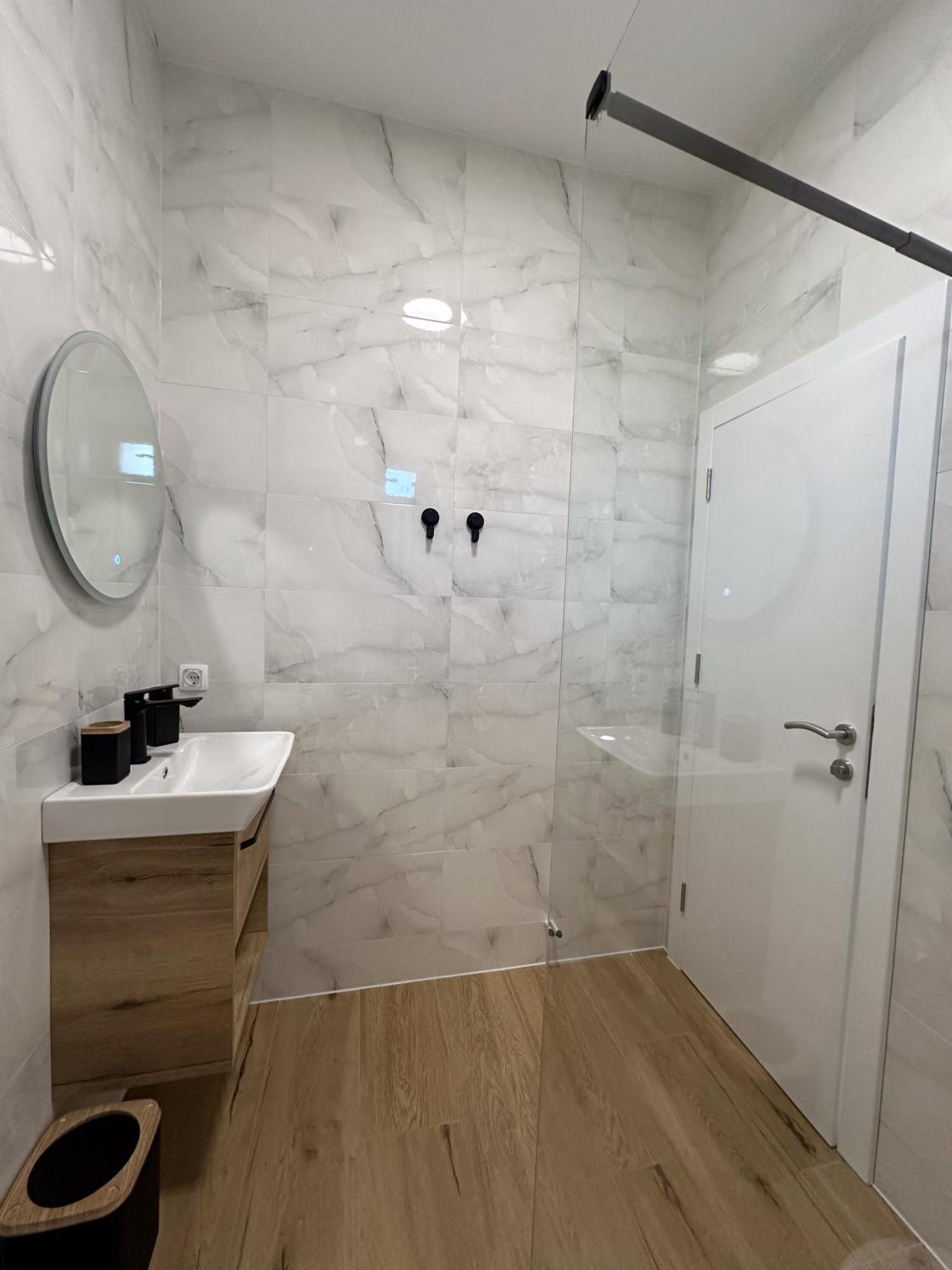 Studio Apartmani Izvor 블라카예 외부 사진
